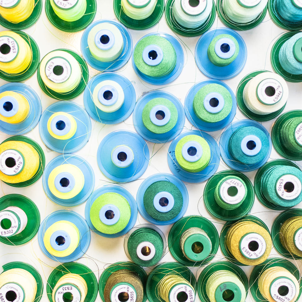 green and blue spool picture