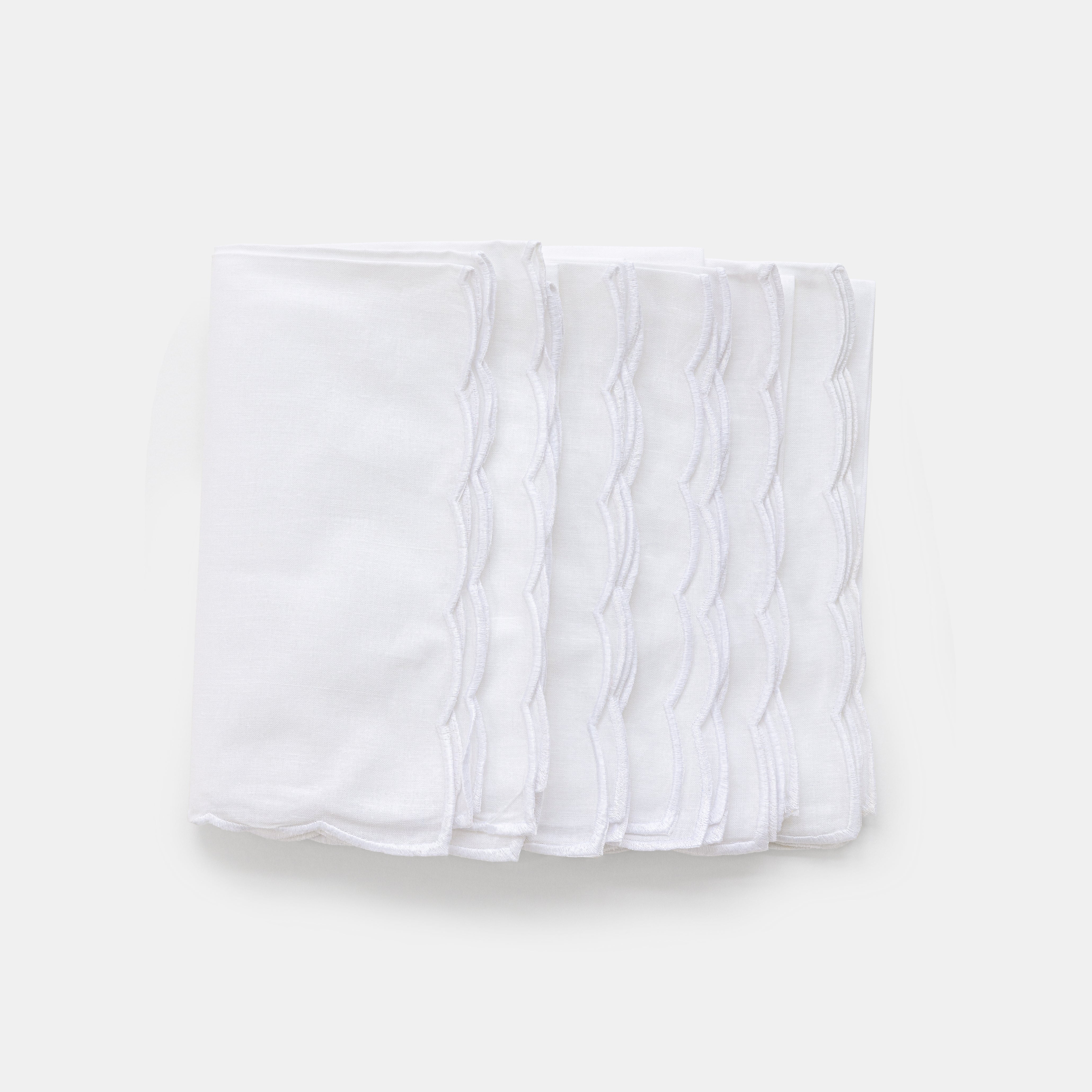 Scalloped Dinner Napkins