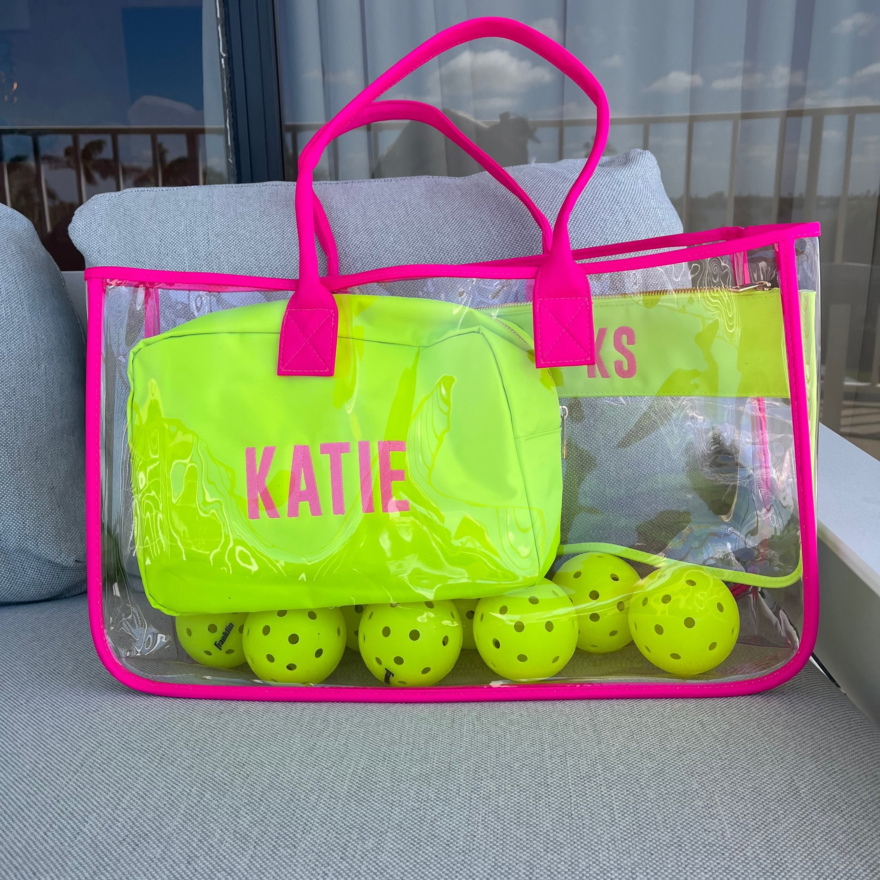 Neon pink clear bag deals