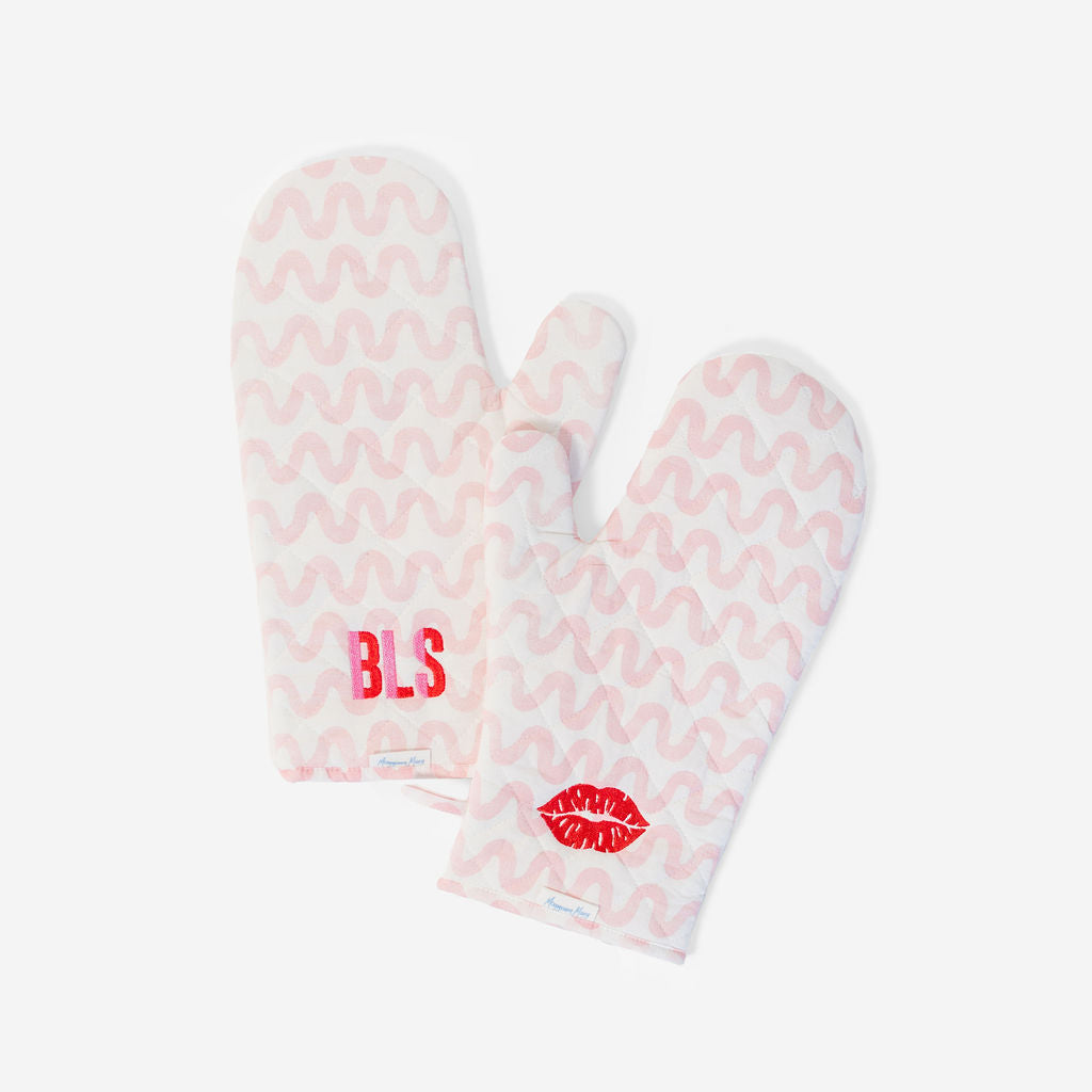 Valentine Oven Mitt