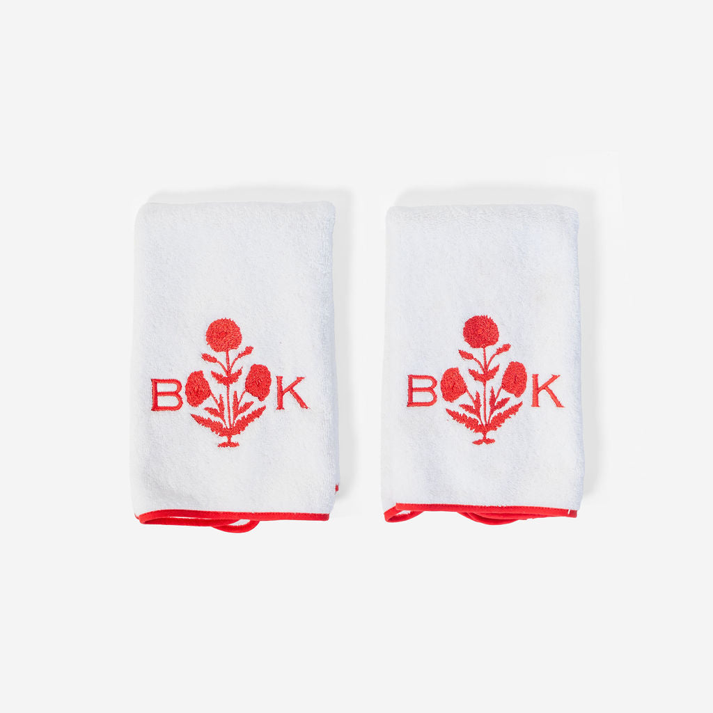 Guest Towel & Tissue Bundle with Flower Motif