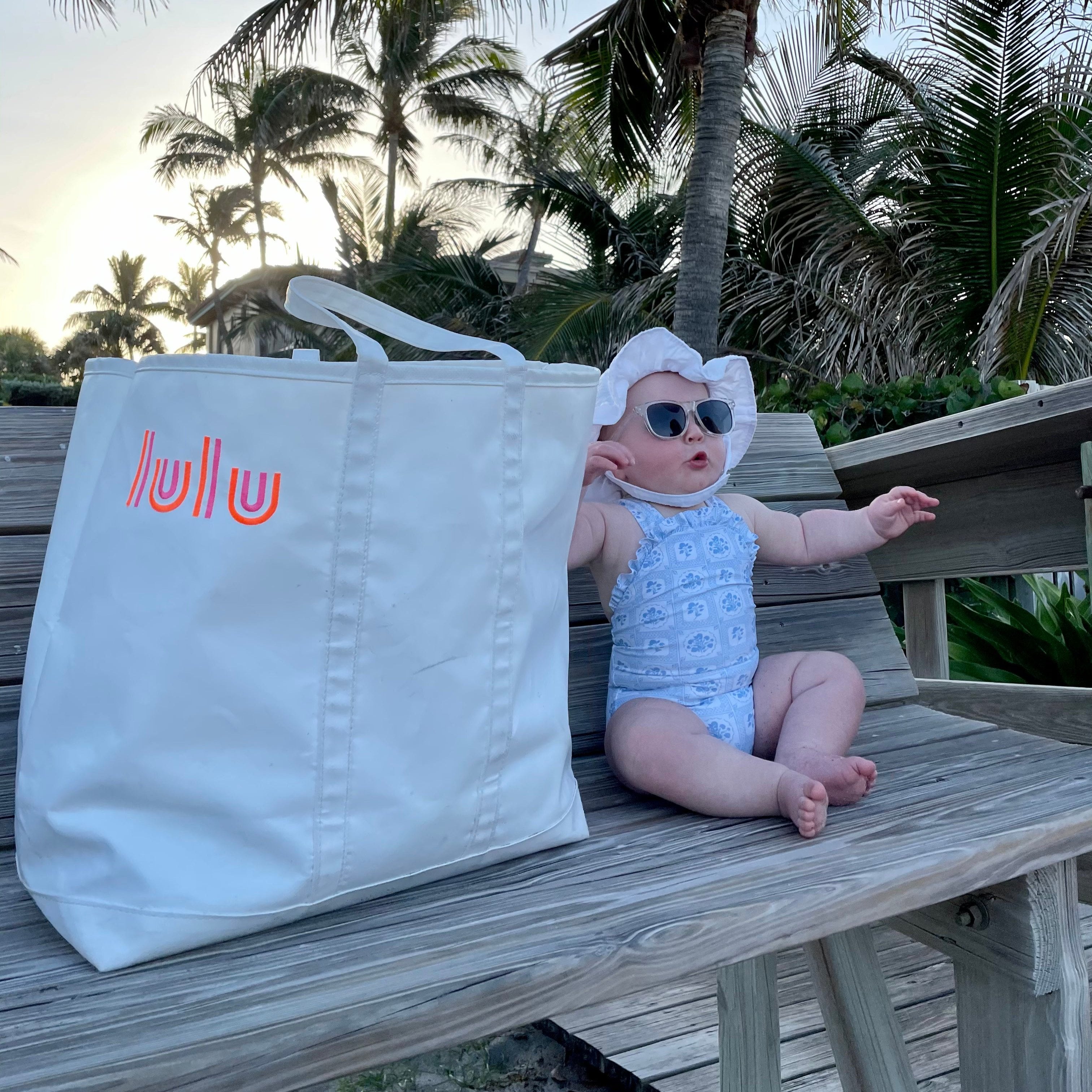 Vinyl lulu Tote